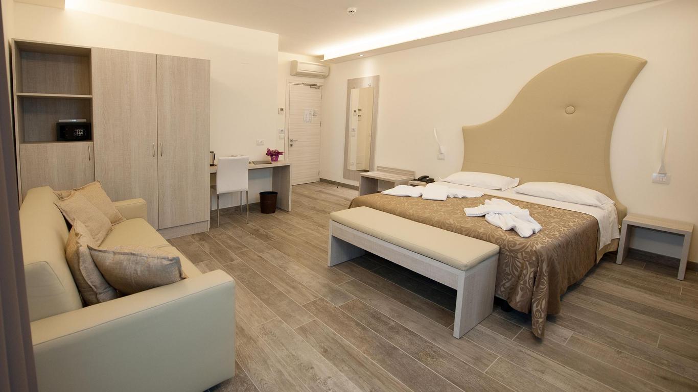 هوتل إيطاليا