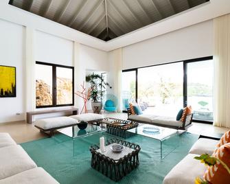Lifestyle Beach House - El Limon - Living room