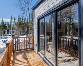 Hôtel à la maison - La Cachette, golf et ski! - Thetford Mines - Balkon