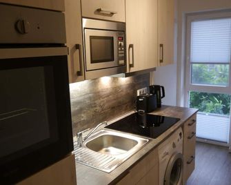 Hotel Haus Wittwer - Emden - Kuchyň