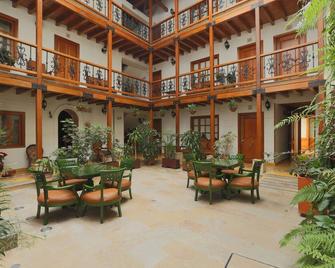 Hotel Santa Lucia Boutique Spa - בוגוטה - פטיו