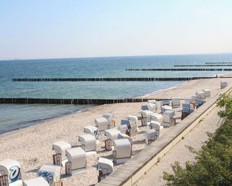 Diese Zauberhafte Wohnung Liegt Direkt am Seepferdchenpark mit Seinen Zahlreichen Freizeitangeboten und in Unmittelbarer Strandnähe - Nienhagen - Strand