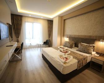 Ema Ozturk Thermal Hotel - Afyon - Bedroom