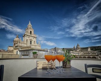 Terrazzani Suite - Comiso - Balkon