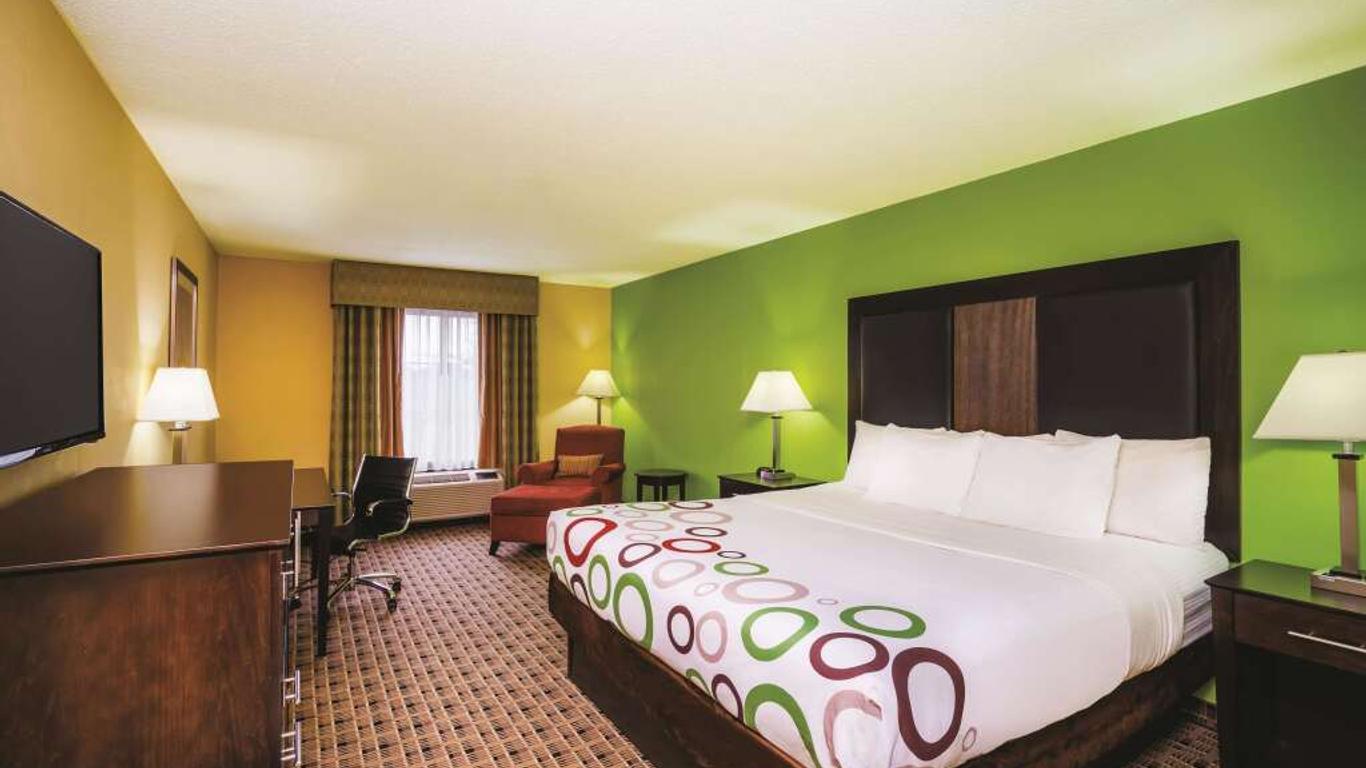 La Quinta Inn & Suites by Wyndham Baltimore S. Glen Burnie