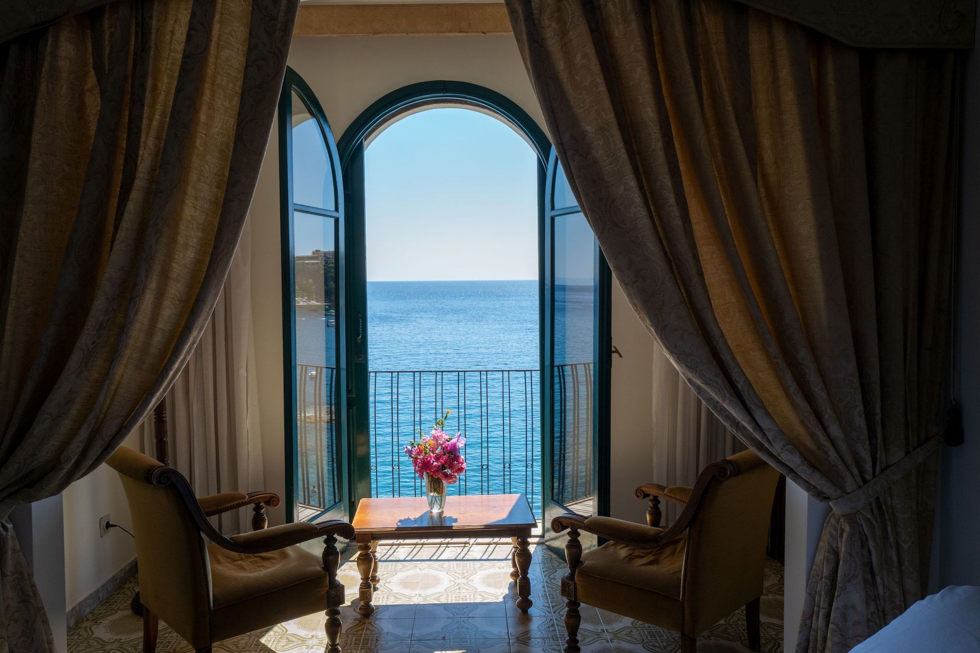 Hotel Lido Mediterranee - טאורמינה - סלון