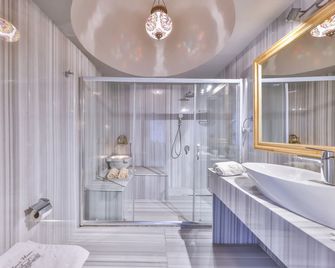 Cetmihan Hotel - Küçükkuyu