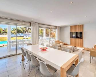 Gemelos - Alcudia - Essbereich