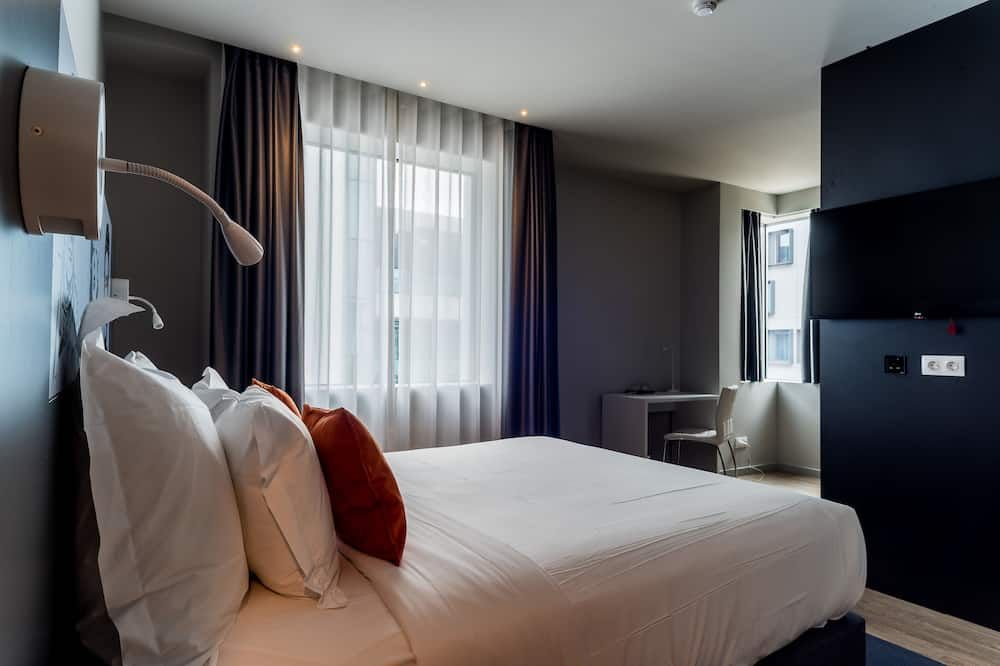 ستار إن ليزبون إيربورت - لشبونة - غرفة نوم