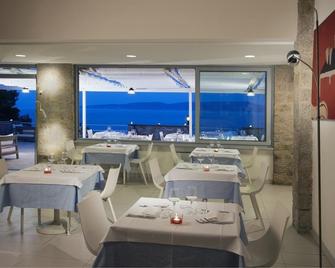 Hotel Arenella - Giglio Castello - Restaurante