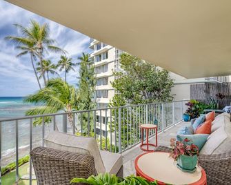 Top Remodel of a gorgeous Diamond Head Oceanfront Lanai Condo - Sleeps 4 - Honolulu - Parveke