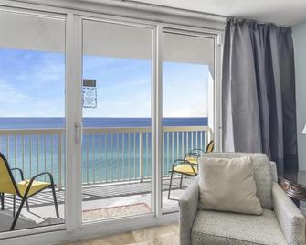 Beach Front 18th Flr, Best Ocean View, New Upgrades - Destin - Balcón