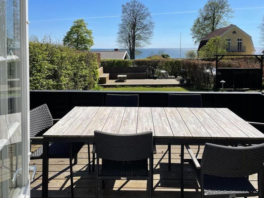 Thatched Wooden House With Sea View – Haderslev
