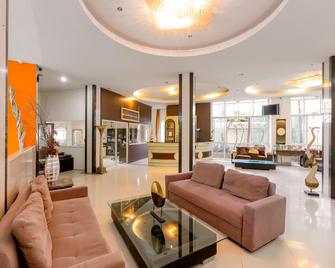 Yes O'tel Pattaya - Pattaya - Lobby