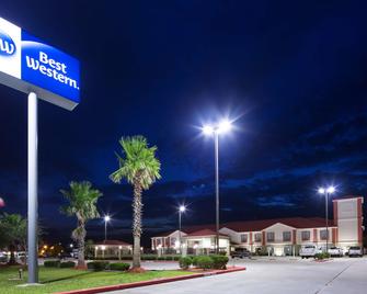 Best Western Lone Star Inn - Edna - Building