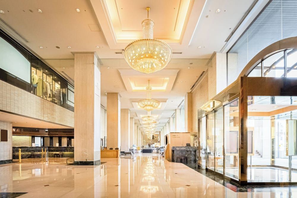 إيه إ إيه كراوان بلازا ماتسوياما باي آيتش جي - ماتسوياما - ردهة