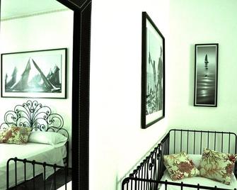 Villa Liberti - Castellabate - Escaleras
