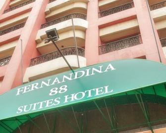 Fernandina 88 Suites Hotel - Manila - Building