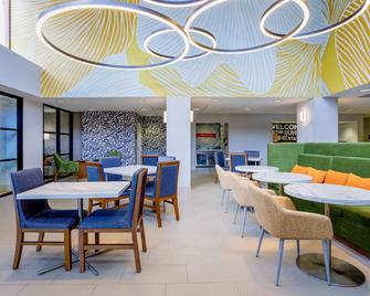 Hampton Inn Jacksonville-Downtown-I-95 - ג'קסונוויל - מסעדה