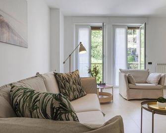 Shelley Apartments by Wonderful Italy - Genova - Soggiorno