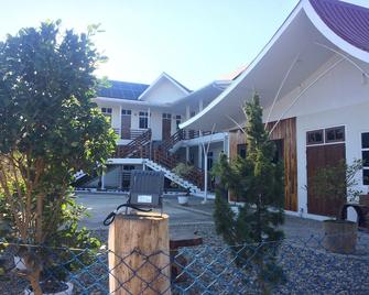The Lodge Ngwe Taung - Loikaw - Building