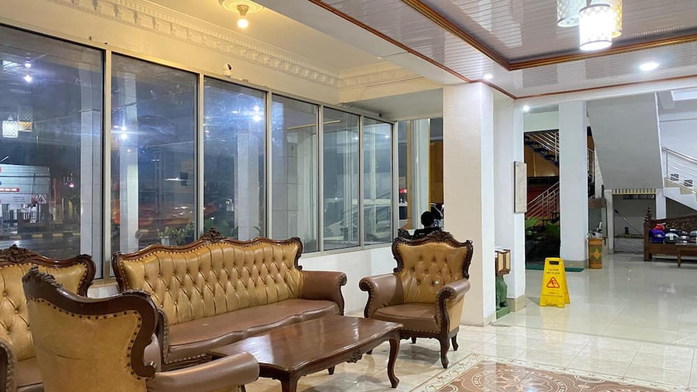 نيو ويجايا هوتل