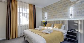 Viva Hotel - Bishkek - Bedroom