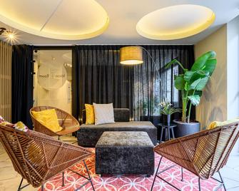 Premier Suites Antwerp - אנטוורפן - סלון