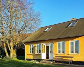 6 Person Holiday Home in Aabenraa - Abenrá - Edificio