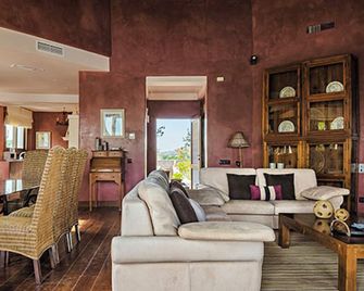 Detached luxury villa with private pool on golf course - Benalup-Casas Viejas - Lounge