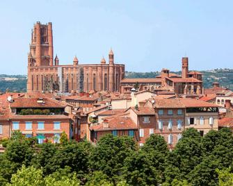 Ibis Styles Albi Centre Le Theatro - Albi - Gebäude