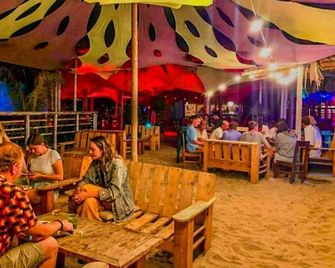 Psygon Surf Camp - Mancora