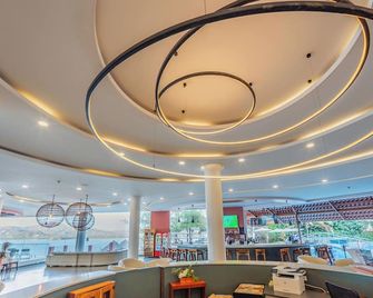 Dunama Ocean View Hotel - Playa Flamingo - Lobby