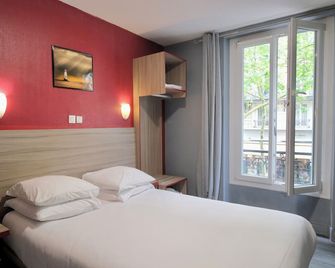 Hipotel Paris Gambetta Republique - Paris