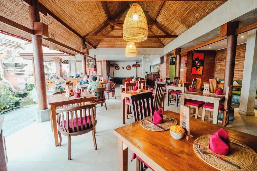 Sri Aksata Ubud Resort