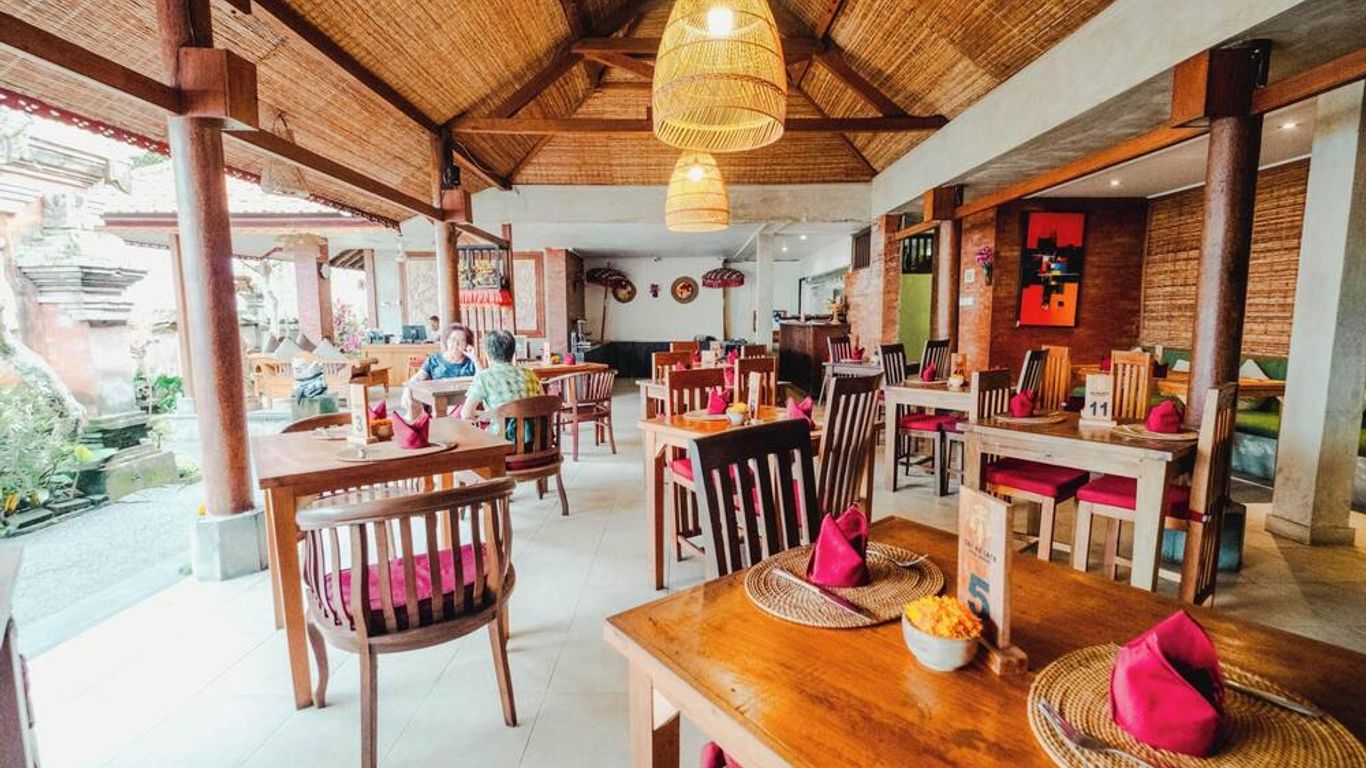 Sri Aksata Ubud Resort