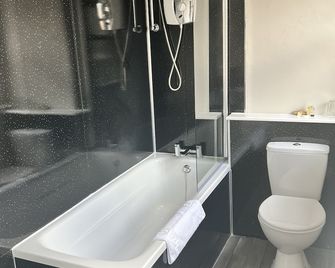 The Sun Inn - Ulverston - Baño