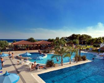 Santa Monica Resort - Le Castella - Pool