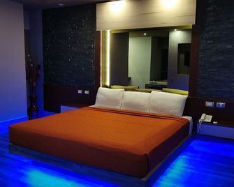 Hotel Plaza Arteaga - Monterrey - Chambre
