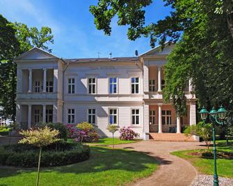 Steigenberger Grandhotel And Spa - Heringsdorf - Building