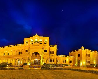 Desert Tulip Hotel & Resort - Jaisalmer - Toà nhà