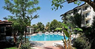 Lemas Suite Hotel by Kulabey - Side - Bể bơi