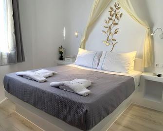 Virginia Pension - Tinos - Habitación