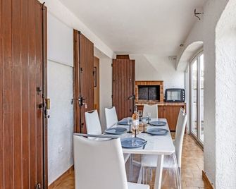 Bright House With Terrace And Garden - Six-Fours-les-Plages - Eetruimte