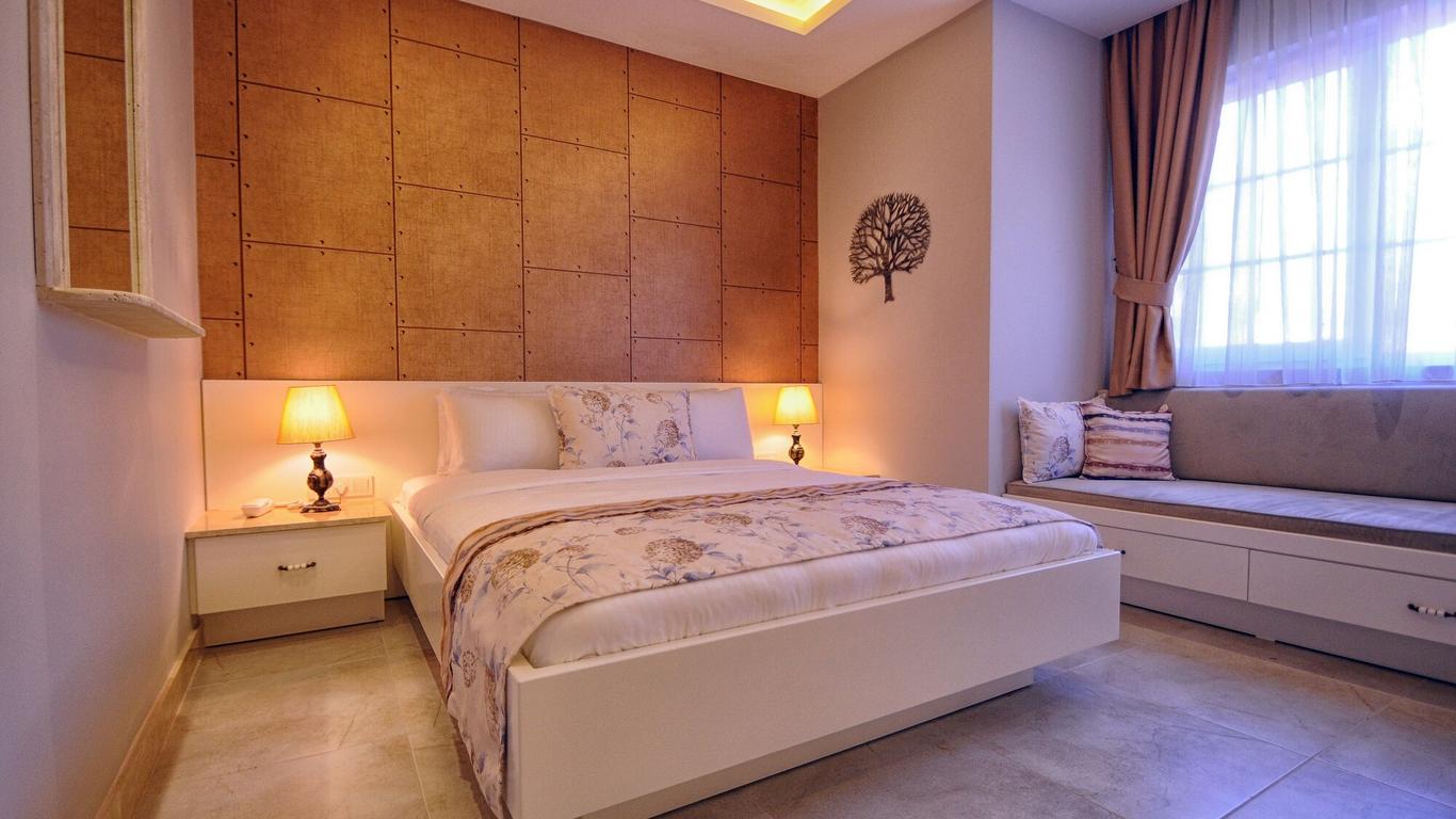 Sea Breeze Hotel and Apartments