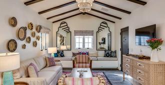 La Serena Villas, A Kirkwood Collection Hotel - Palm Springs - Living room