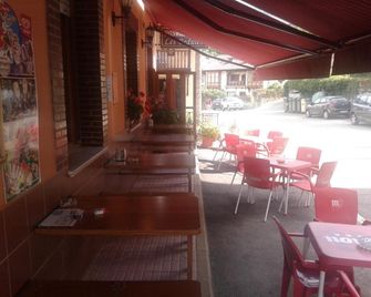 Hostal Les Bedules - Oseja de Sajambre - Restaurante
