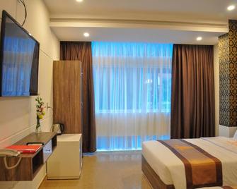 Nice Hue Hotel - Hue - Bedroom
