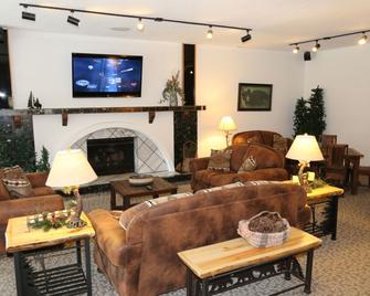 Thunderbird Resort Club - Sparks - Living room