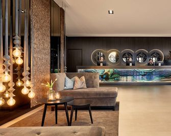Van der Valk Hotel Groningen-Hoogkerk - Groninga - Lobby